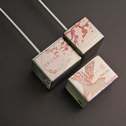 圖片 【航太邊角料再造】陪你走花路/一鹿有你-彩鋼文鎮便條夾